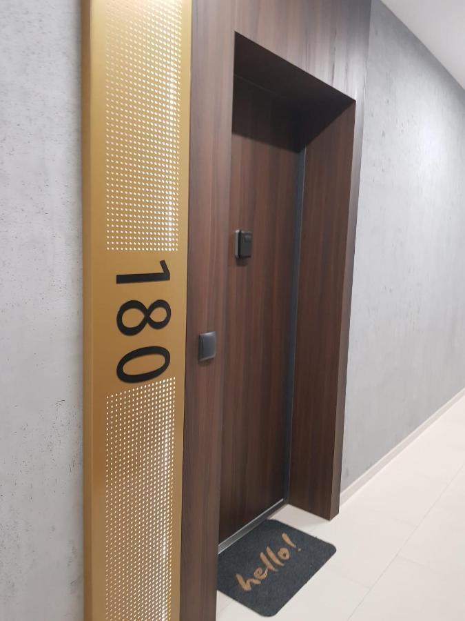 Apartament Old Town Wes Quality Suite Poznań Zewnętrze zdjęcie